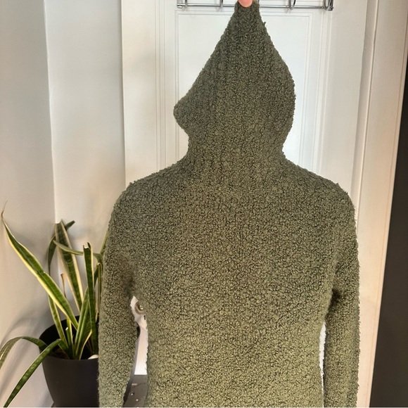 Abercrombie & Fitch Womens Small green Turtleneck Sweater Cozy - Picture 6 of 15